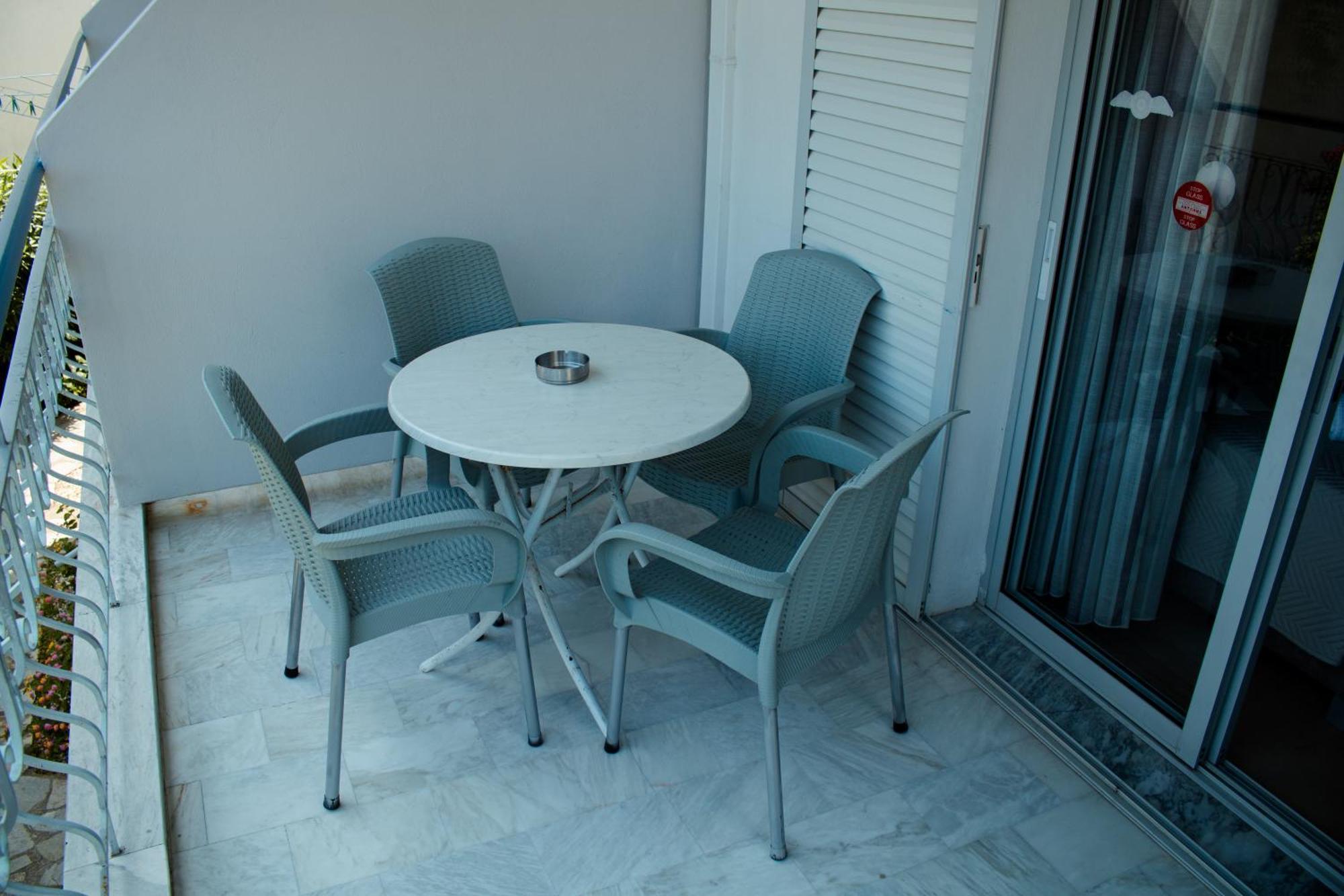 Ferienwohnung Vicky Chaniotis Exterior foto